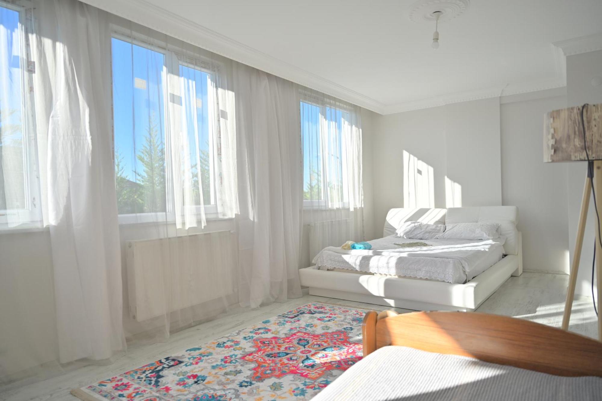 Ahmet Teacher Hotel, 5 Minutes From The Airport Arnavutkoy Exterior foto